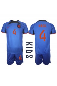 Nederland Virgil van Dijk #4 Babyklær Borte Fotballdrakt til barn VM 2022 Korte ermer (+ Korte bukser)